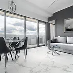 W Hanza Tower Апартаменти Щецин