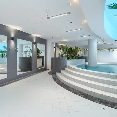 アパート W Hanza Tower