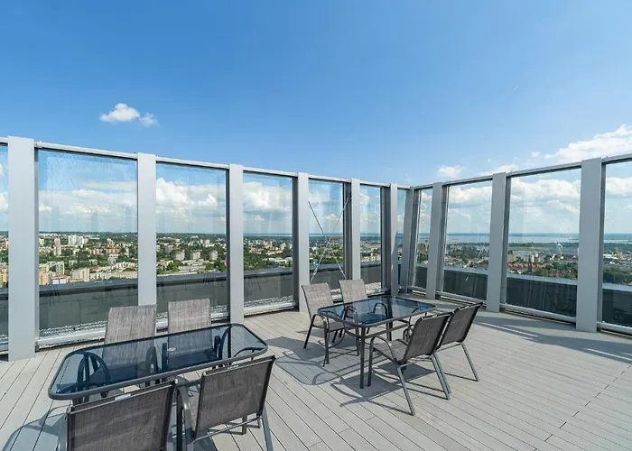 Апартаменты W Hanza Tower *