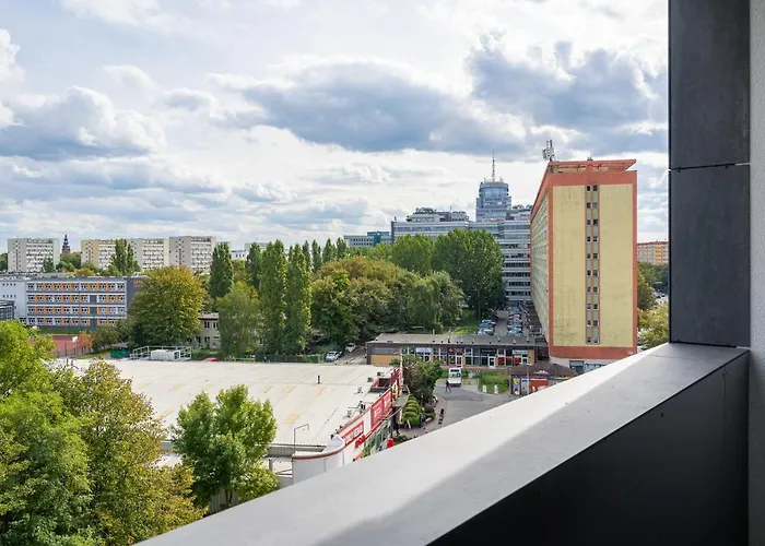 W Hanza Tower * シュチェチン